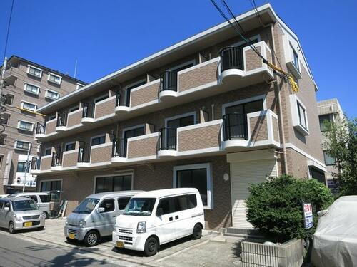 広島県広島市佐伯区五日市駅前３丁目 3階建 築31年10ヶ月