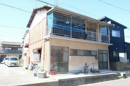 中山アパート 2階建