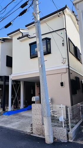 神奈川県横浜市磯子区滝頭１丁目 3階建 築29年