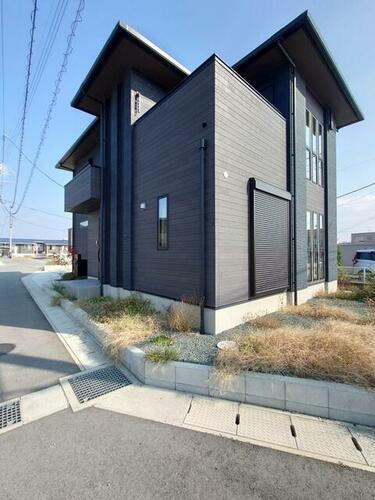 御代志 2階建