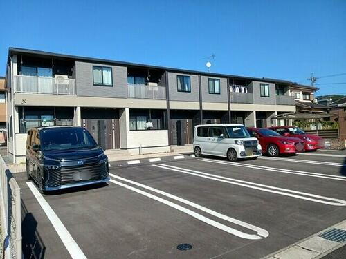 愛知県豊橋市東森岡１丁目 2階建 