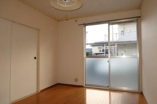 リベラルハイツ笹谷 B