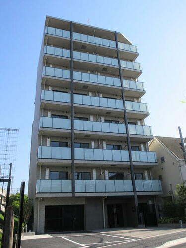東京都足立区足立２丁目 8階建