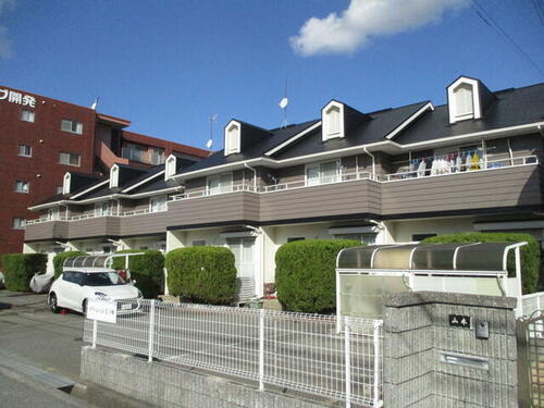 兵庫県明石市魚住町住吉１丁目 2階建 築33年4ヶ月