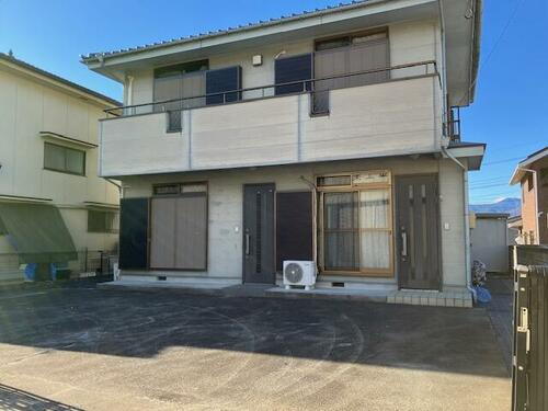 山梨県甲州市塩山牛奥 2階建 築23年11ヶ月