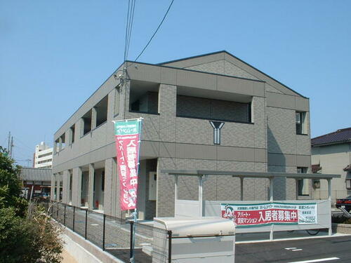 愛媛県新居浜市沢津町１丁目 賃貸アパート