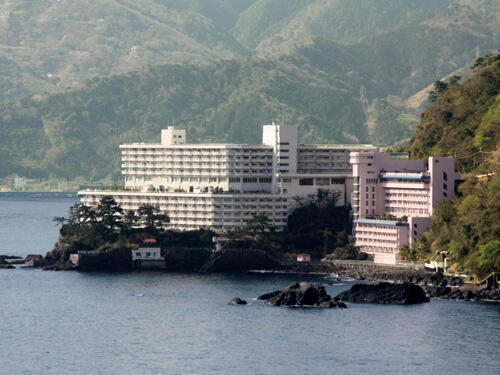 シャトーテル赤根崎