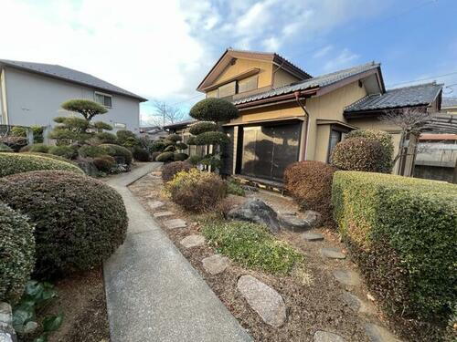 山梨県甲府市湯村３丁目 2階建 築51年9ヶ月