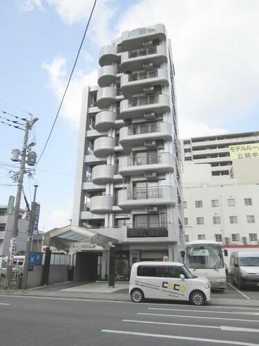 ロワイヤルユニ 10階建