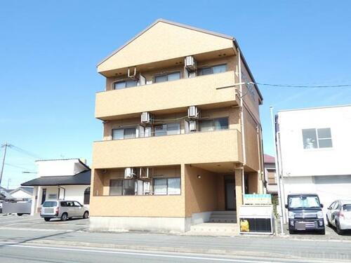 福岡県大牟田市八尻町２丁目 3階建 築31年