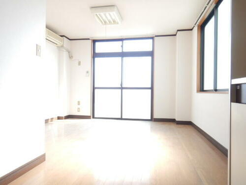 埼玉県北本市北本２丁目 賃貸マンション