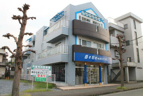 ３０スペース 3階建