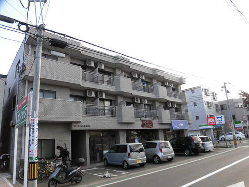 コーポＫＡＹＡＢＡ 3階建