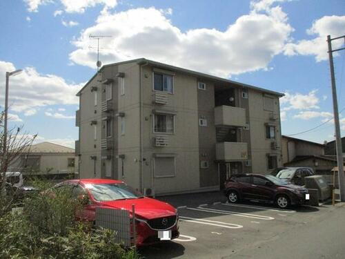 千葉県千葉市若葉区高品町 3階建 築10年8ヶ月