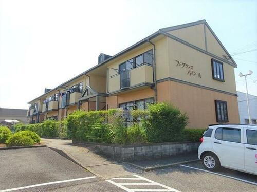 フレグランスパイン　Ａ棟 2階建