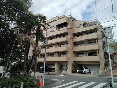 マンション悠山