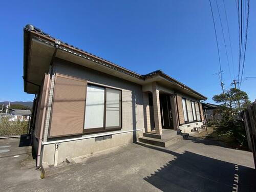 鹿児島県鹿屋市西原１丁目 平屋建て
