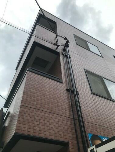 神奈川県川崎市中原区丸子通２丁目 3階建