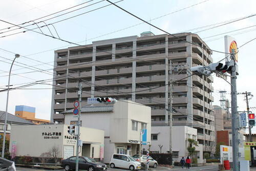 エイルヴィラグランシス駅前中央 11階建
