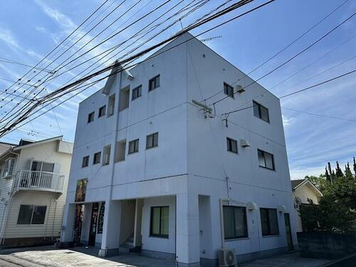岩元ビル 3階建