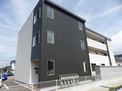 ジョイ婦中 3階建