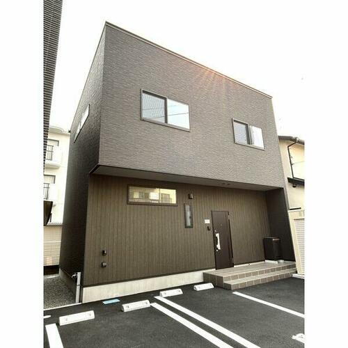 エバリー学園通り 2階建