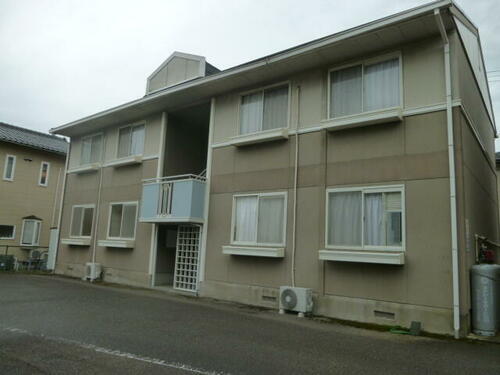 石川県金沢市大額１丁目 築33年10ヶ月 2階建