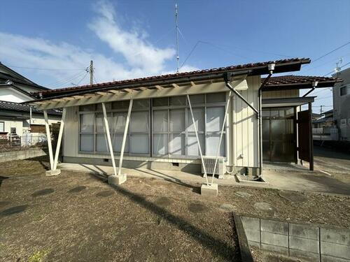 片平町新蟻塚の平屋建て住宅