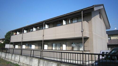 ハイツ岡田・２ 2階建