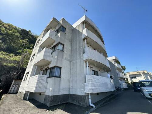 鹿児島県鹿児島市武２丁目 3階建