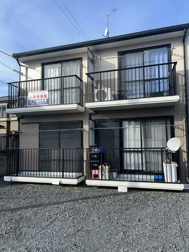 エルセゾン西原 2階建