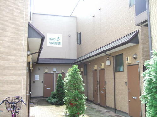 東京都板橋区大山金井町 2階建