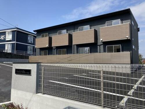 長崎県諫早市栄田町 2階建