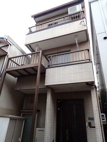 静岡県静岡市葵区田町１丁目 3階建 築29年9ヶ月