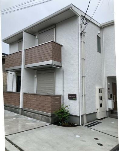 ＴＲＥＥ　ＣＯＵＲＴ 2階建