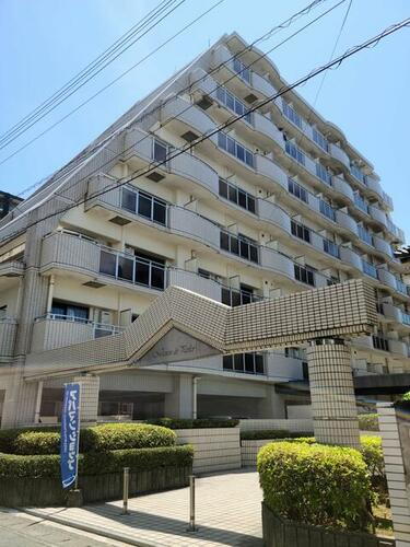 メゾンド・ペルレ 8階建