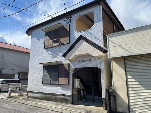 モナミコーポ 2階建