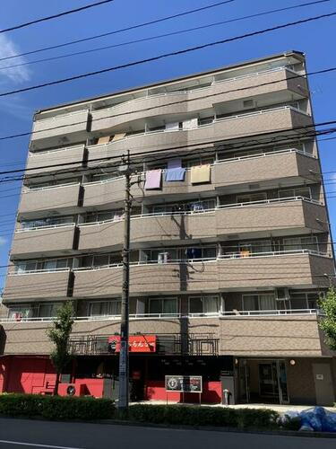 東京都足立区保木間３丁目 7階建