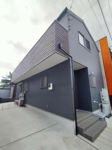 松ケ丘町戸建 2階建