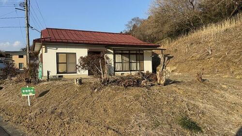 須賀川市狸森字関谷　貸家
