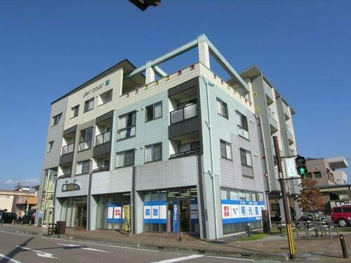 ライトコートＭ 4階建