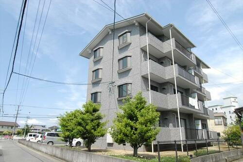 ヴィラパインマンション