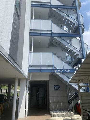 大阪府柏原市大字高井田 4階建