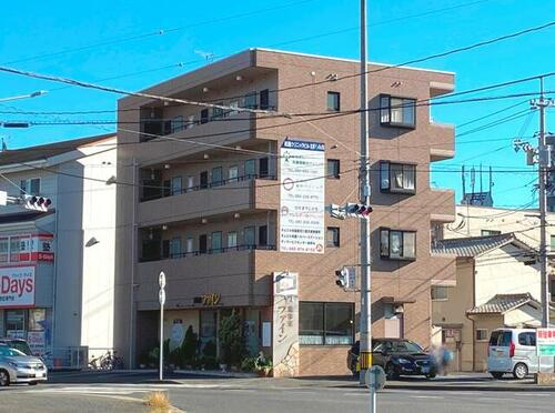 広島県広島市安佐南区山本１丁目 4階建