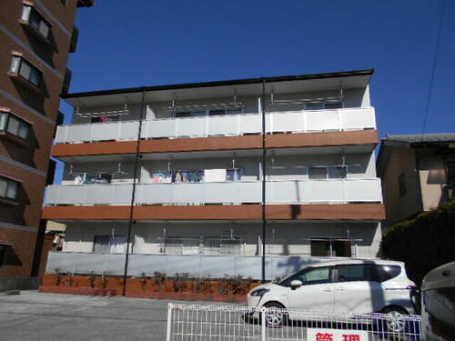 高知県高知市高須新町２丁目 築27年10ヶ月 3階建