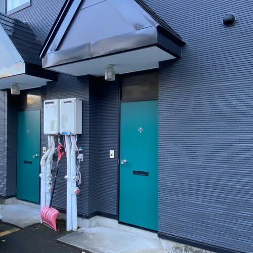 メイプルＫ 2階建