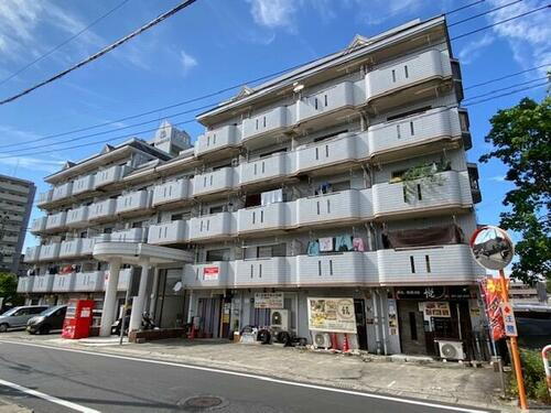 ビッグバーンズマンション谷山 5階建