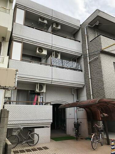 エンパイアビル