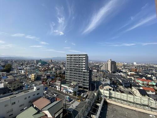 ハイラーク高崎 13階建