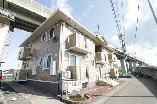 メゾン・ローゼ 2階建